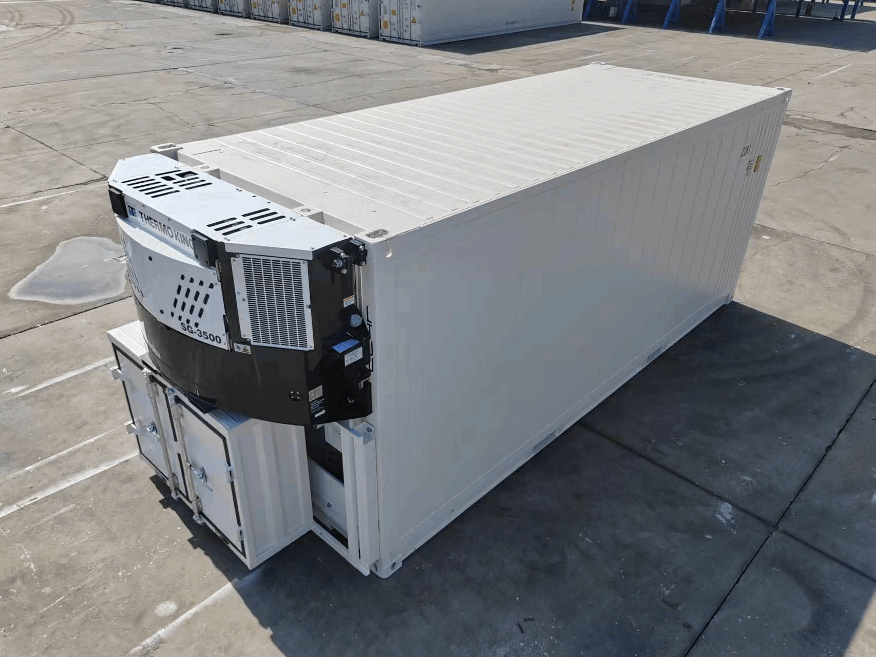 20ft-reefer-military-grade-electricdiesel-mc-containers-1